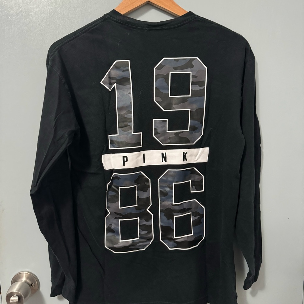Victoria’s Secret PINK Black Camo Long Sleeve Tee Shirt Size S